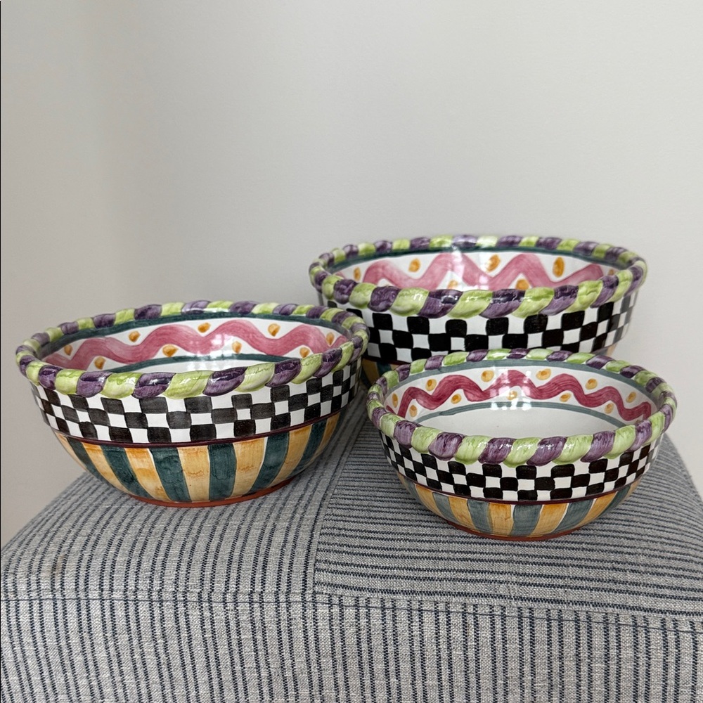 MacKenzie-Childs Vintage Large 11 in Piccadilly Mixing Bowl